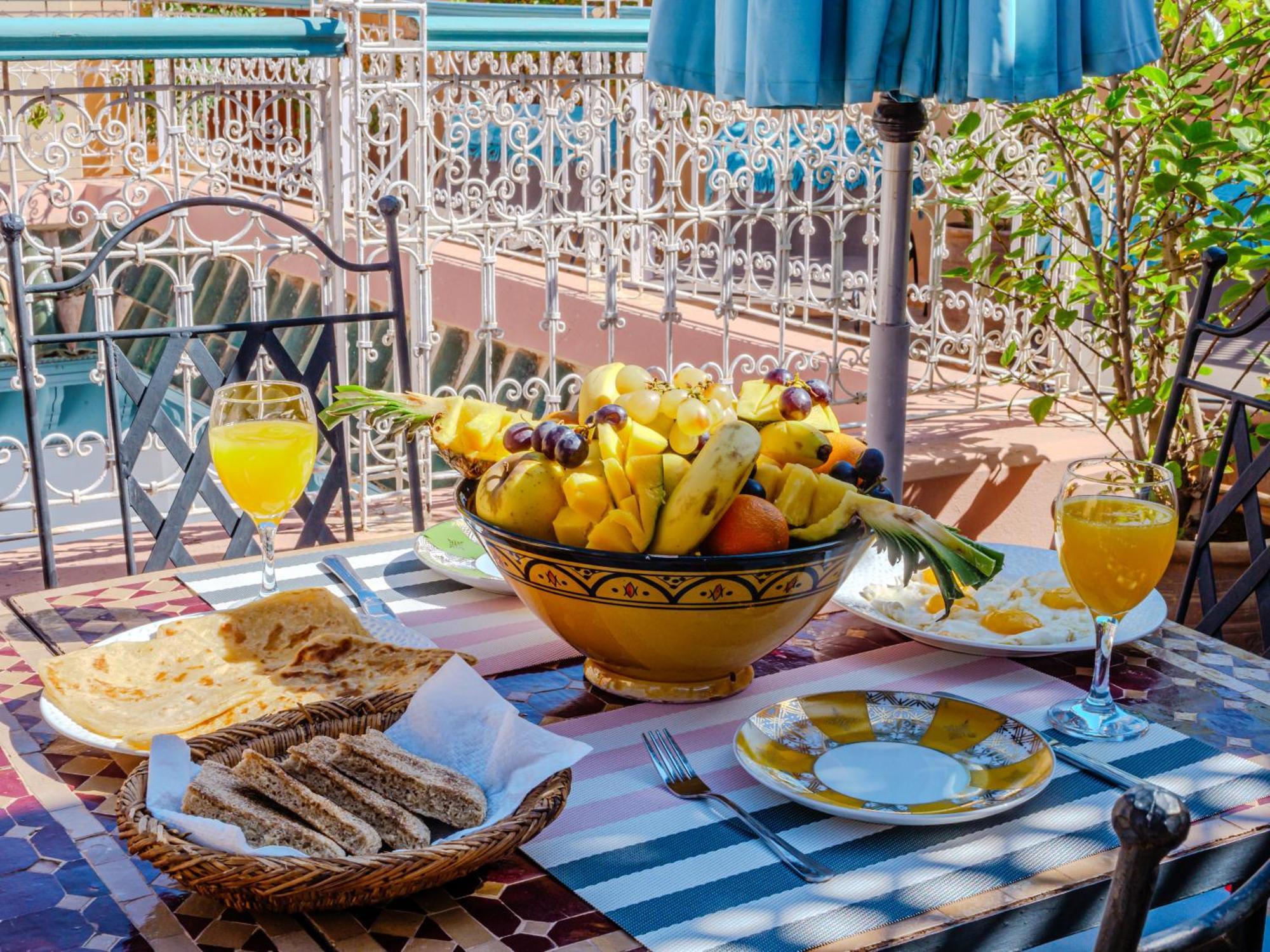 Riad Ayla Avec Piscine Privee Villa Marrakesh Exterior foto